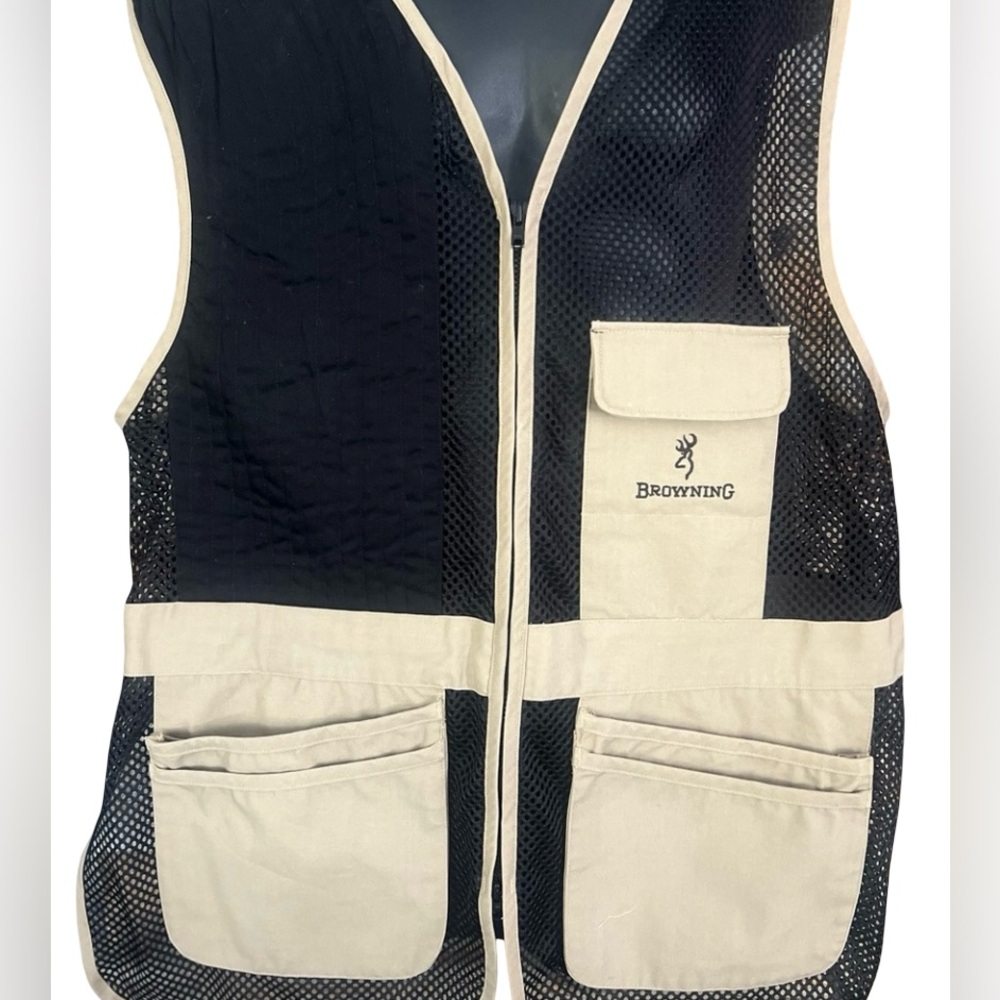 Browning Black and Beige Mesh Vest 2XL Like New